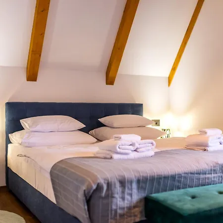 Gorski Brlog - Kuce Za Odmor * Kupjak