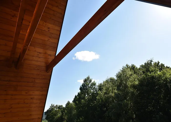 Gorski Brlog - Kuce Za Odmor Vila *